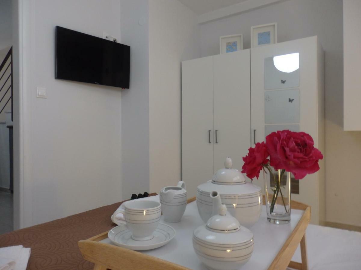 Nikiti Maisonette On The Beach By Luxlikehome ニキティ エクステリア 写真