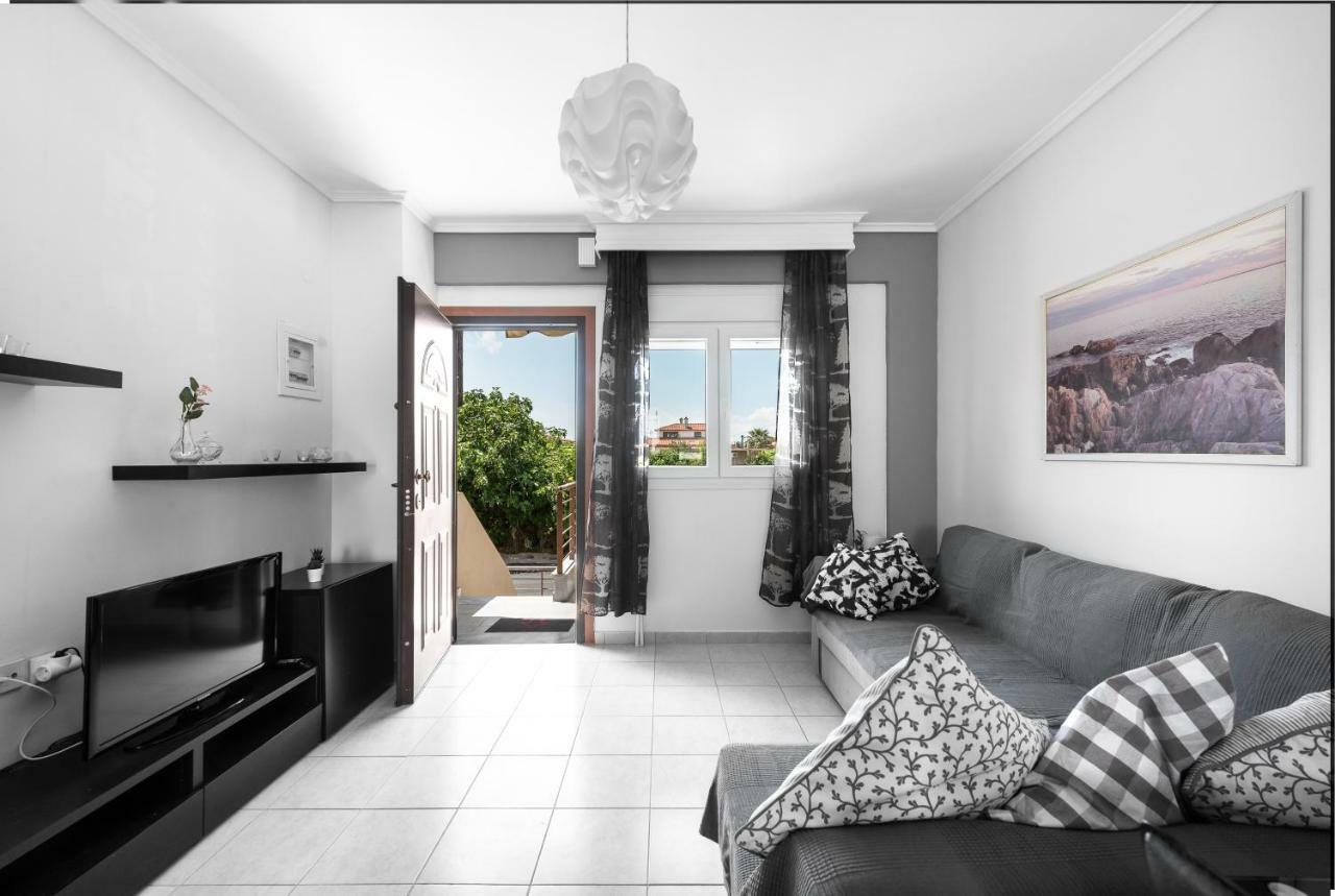 Nikiti Maisonette On The Beach By Luxlikehome ニキティ エクステリア 写真